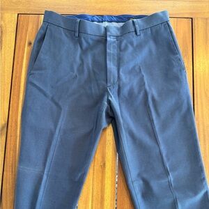 Banana Republic Men's Dress / Work Pants - Tailored Slim Fit - 32x30